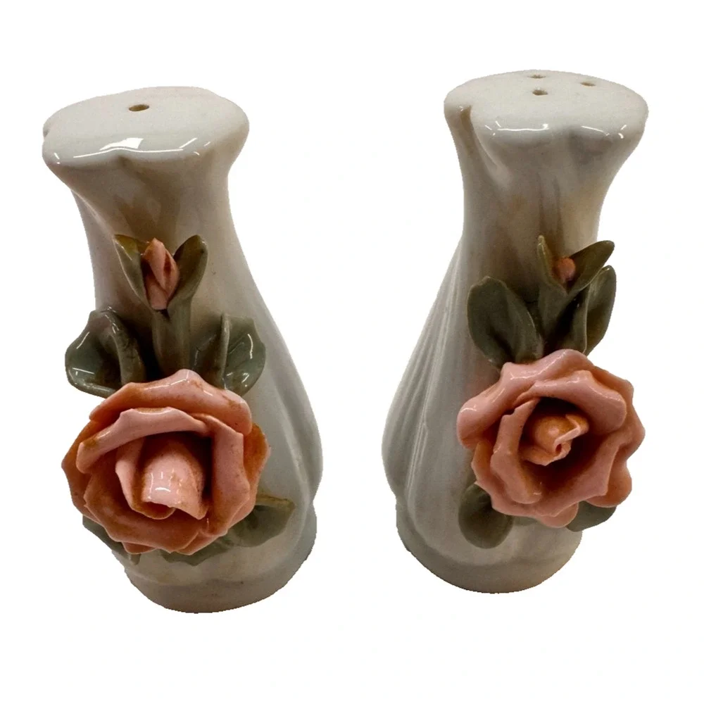 Vintage Pink Rose Salt Pepper Shakers Ceramic Floral Cottagecore Shabby Chic